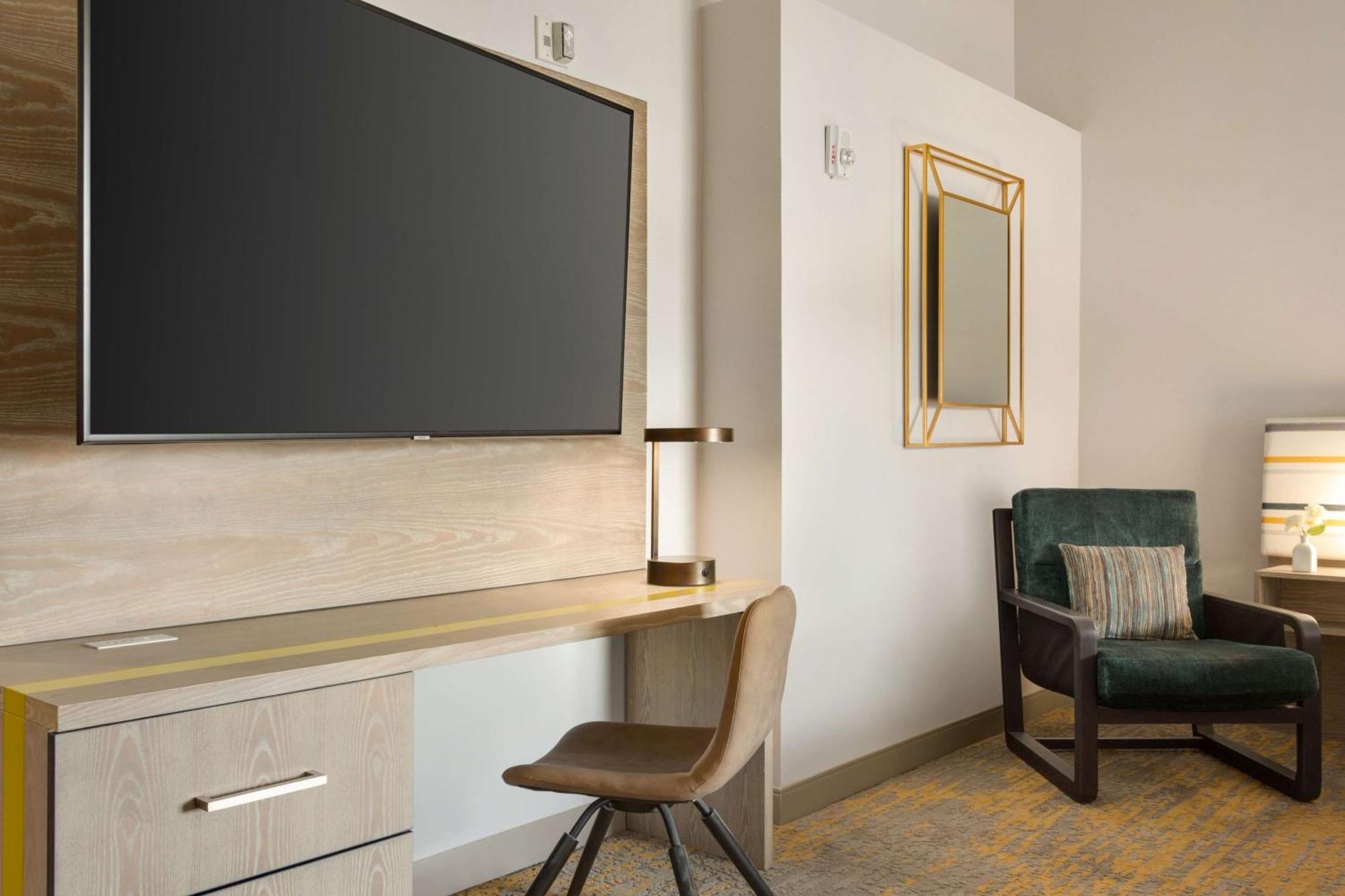 Doubletree By Hilton Campbell - Pruneyard Plaza Eksteriør billede